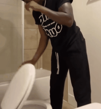 16岁少年练出肌肉拉丝身材,成年人看了都自愧不如,太秀了