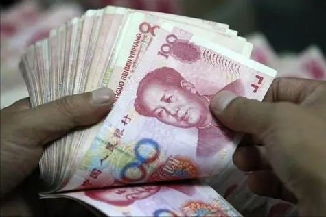 儿子梁向东到了适婚年龄,梁玉西便让其与宜阳县石陵乡的一户人家订了