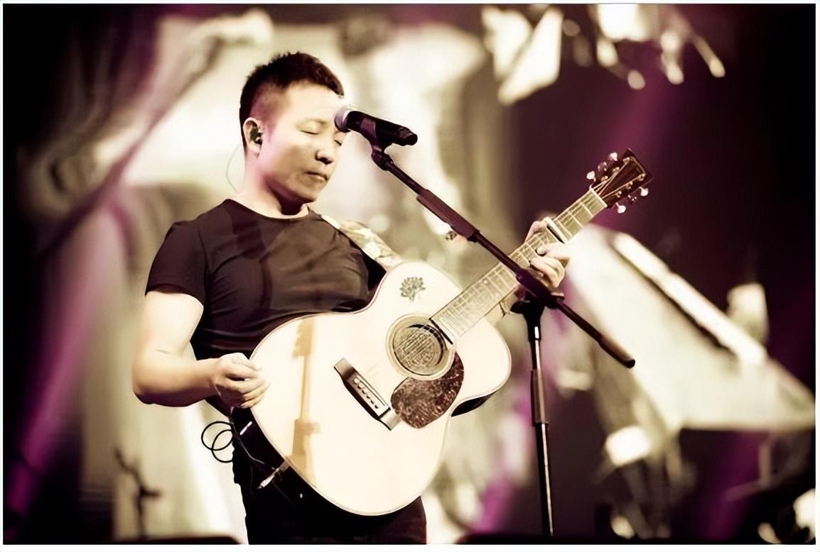 回顾臧天朔的悲哀生前向母亲忏悔死后妻子将80岁老母告上法庭