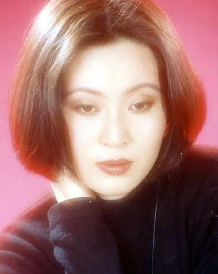 回顾山东好男人孙淳照顾病妻38年至今无儿女晚年与狗作伴