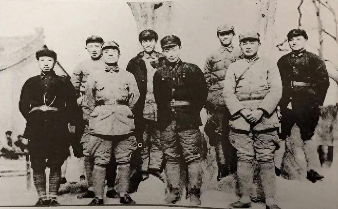 红军名将熊国炳失踪23年沿街乞讨为何饿死也不去找组织