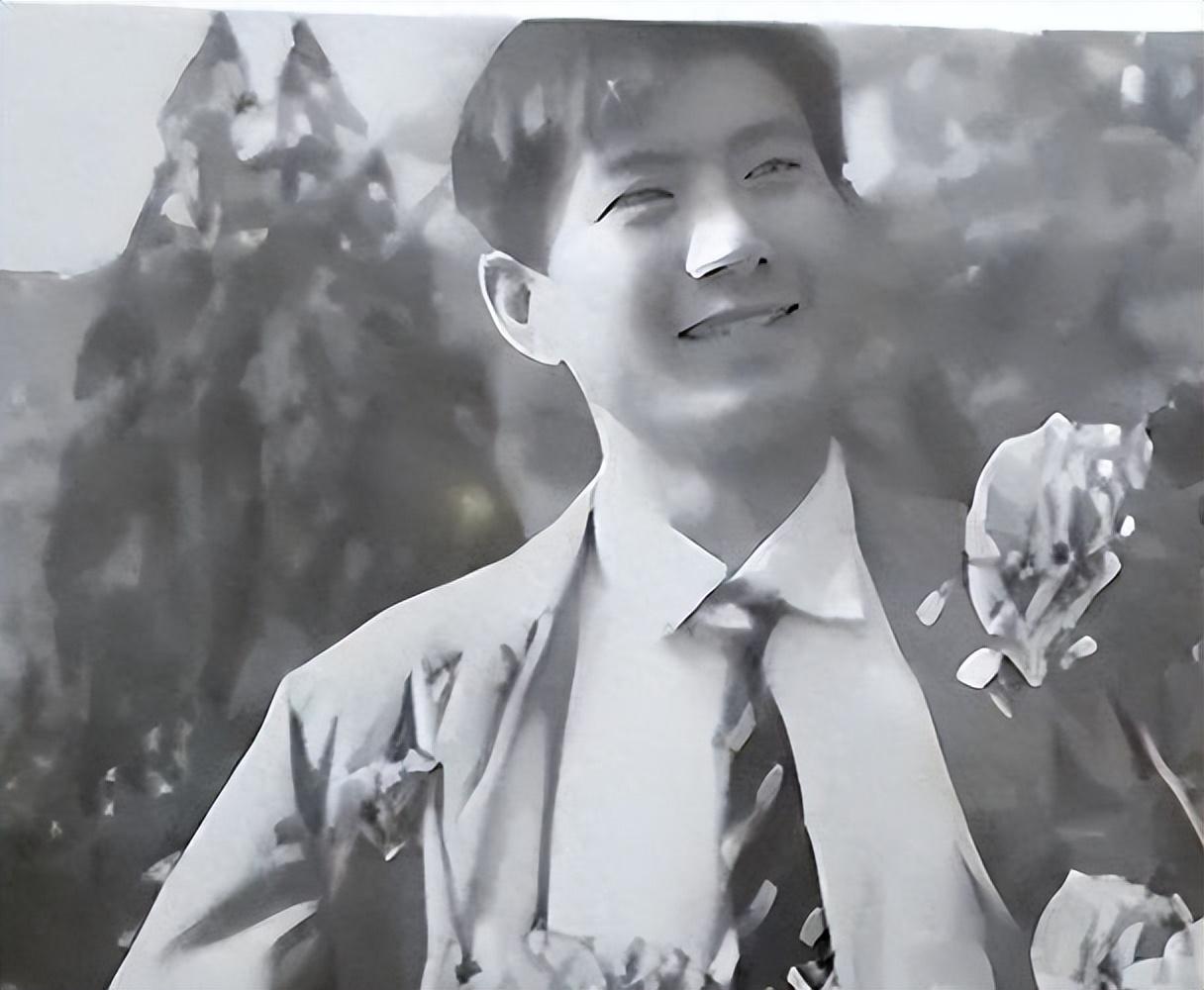 回顾姚刚一生无妻无子如今53岁买千万豪宅一人居住