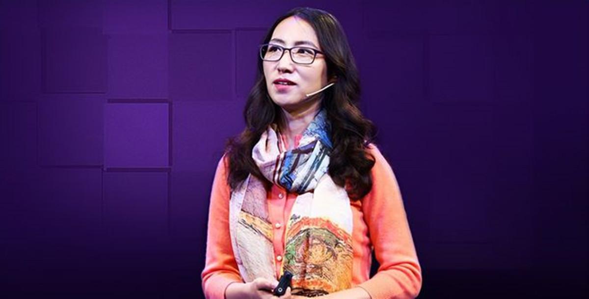 回归清华李一诺:辞百万年薪,四年生三娃,一心帮比尔·盖茨花钱