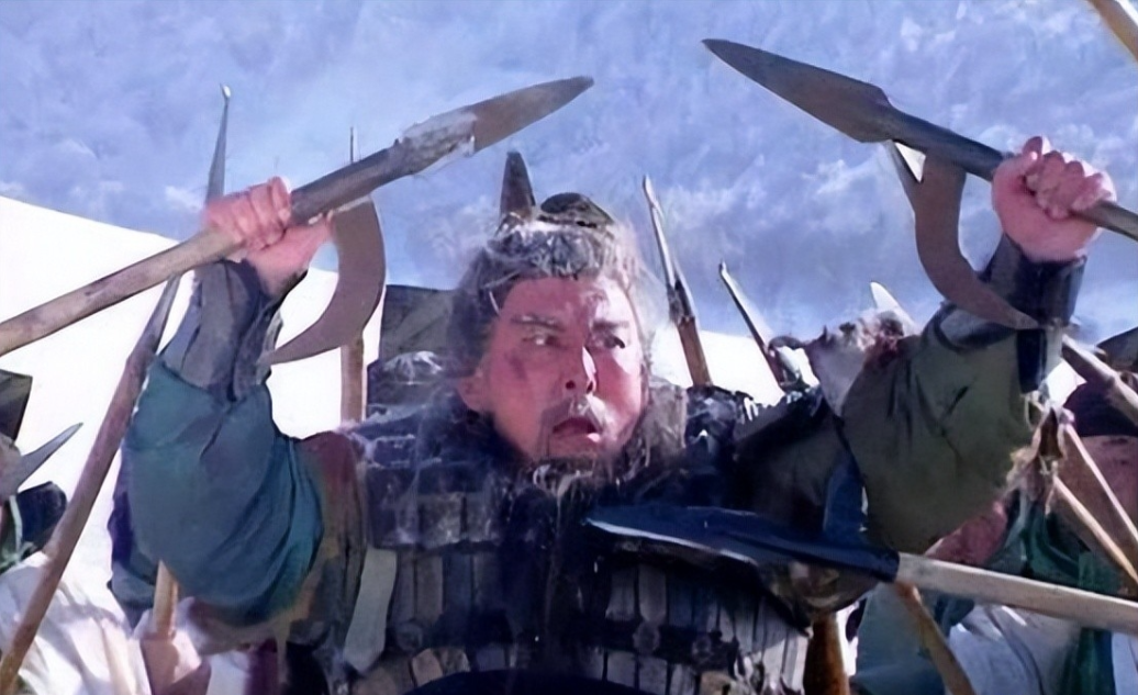 得知张飞死讯,刘备轻声说了4个字,此时诸葛亮才看清他的真面目