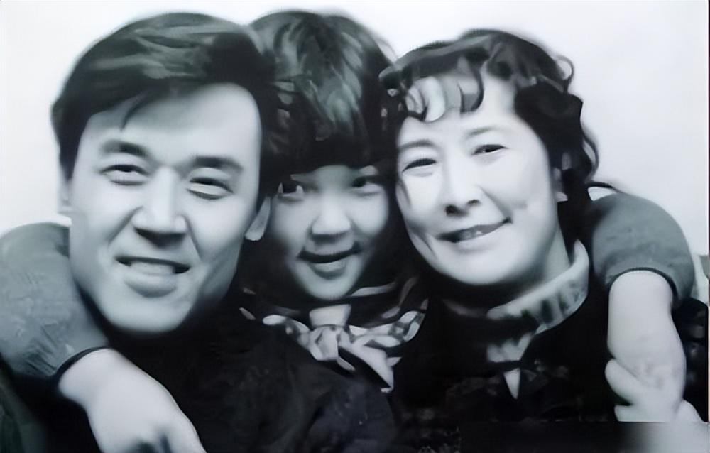 回顾达式常终生只爱一个人一生不买车不开车83岁坚持打卡上班