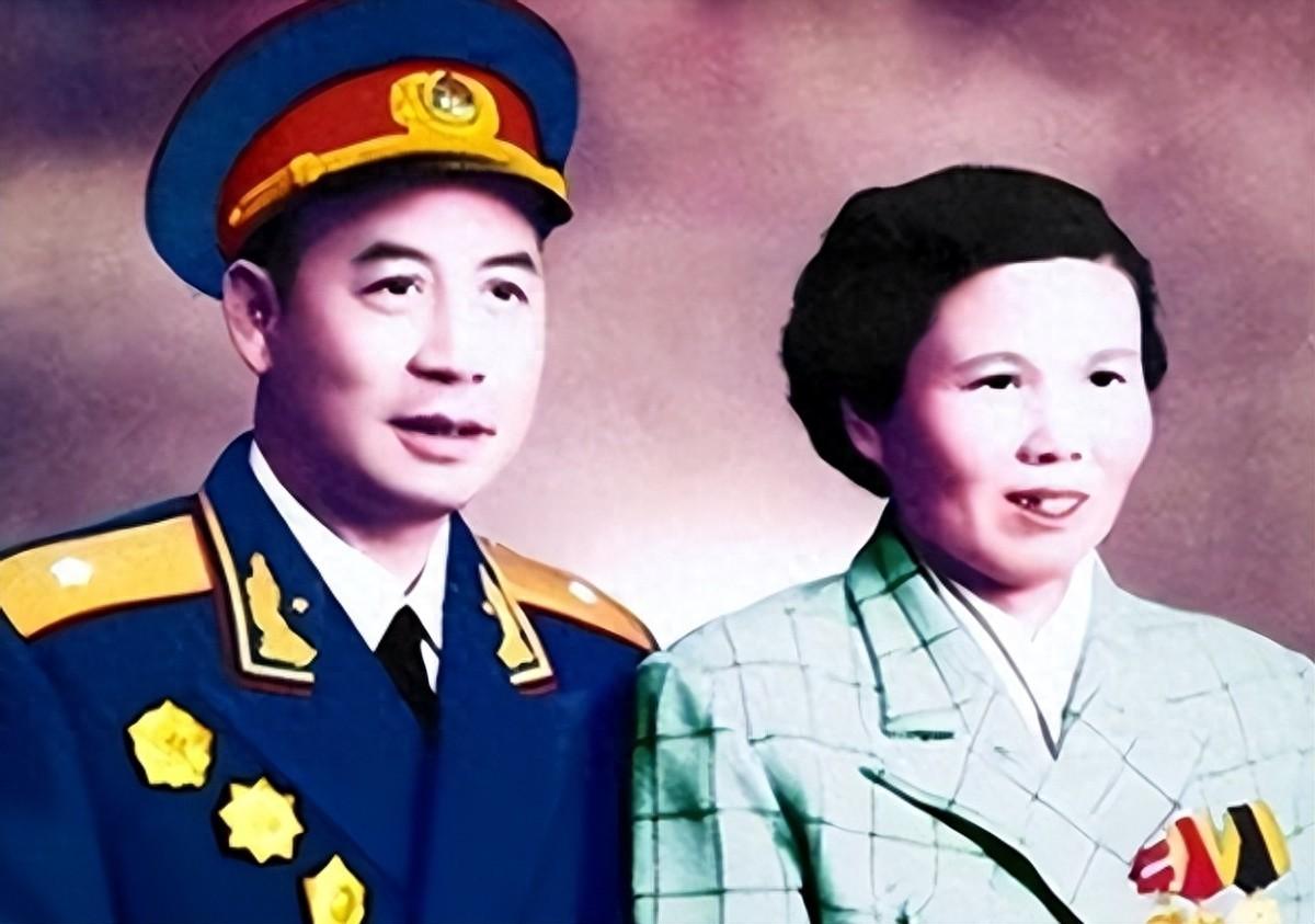 然而,由于熊应堂忙于军事工作,且教育水平有限,他无法分出足够的时间