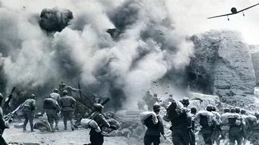 叶企孙出生于十九世纪末的上海,家庭背景十分优越.