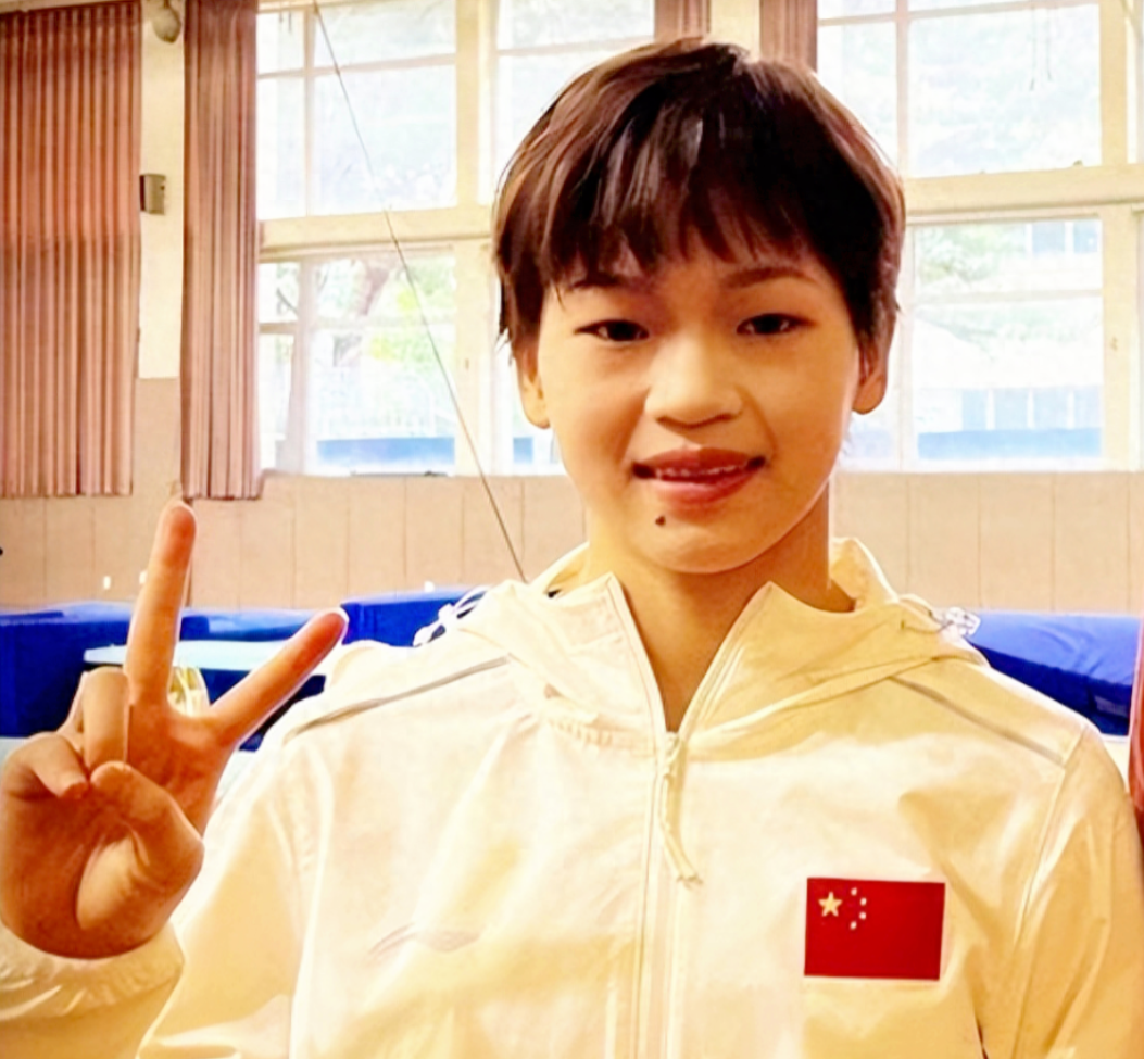 体育竞技向来讲究的是成绩为王,全红婵以绝对的优势