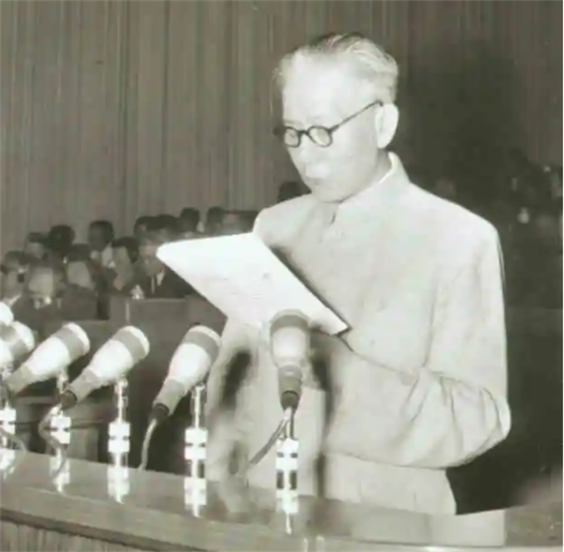 1954年我国误伤英国改装客机引发中美海南空战结果如何