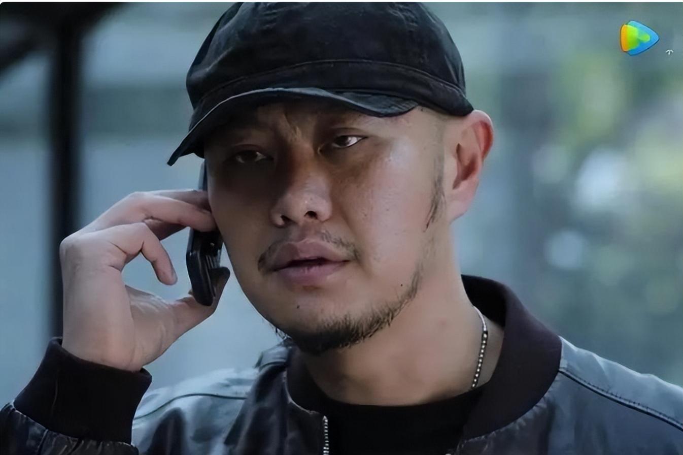 本以为他退圈了其实是换了张脸讨生活39岁赵荀终于又火了