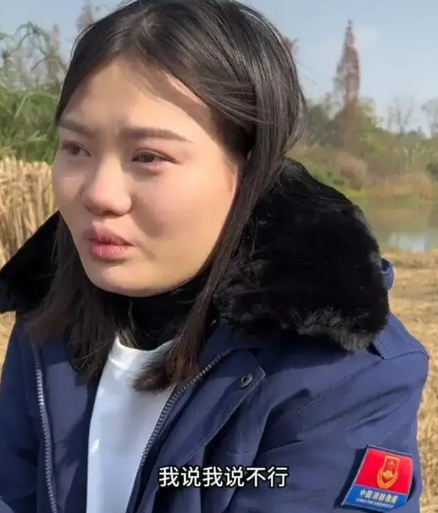 自己现在去医院也做不了什么,只会进行添乱,因此只能在家中默默祈祷