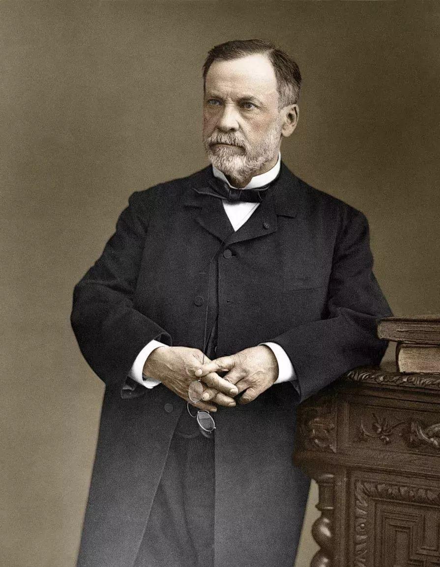 微生物学之父路易巴斯德通过独特的方式令生物学实现大突破