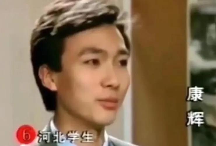 回顾康辉与妻子坚持丁克25年恩爱有加为何在48岁时直言后悔了