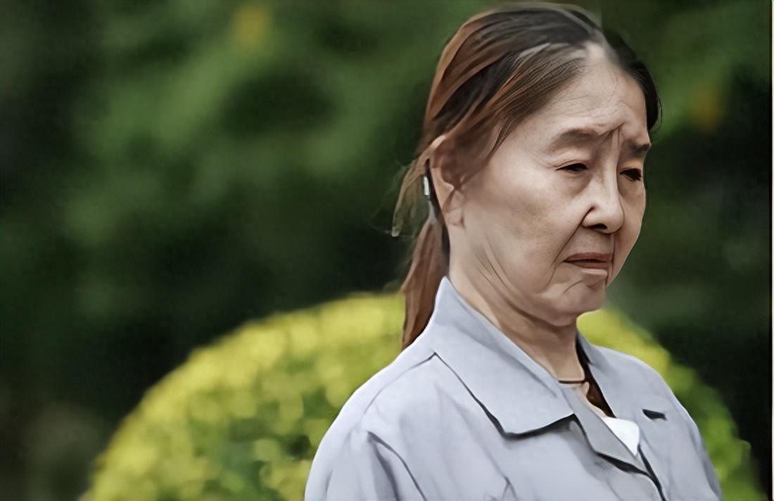 回顾河南妙龄女子一夜变成80岁老太两次轻生多次整形如今咋样