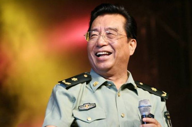 回顾李双江离异后娶梦鸽前妻儿子是骄傲后妻儿子是他的苦恼