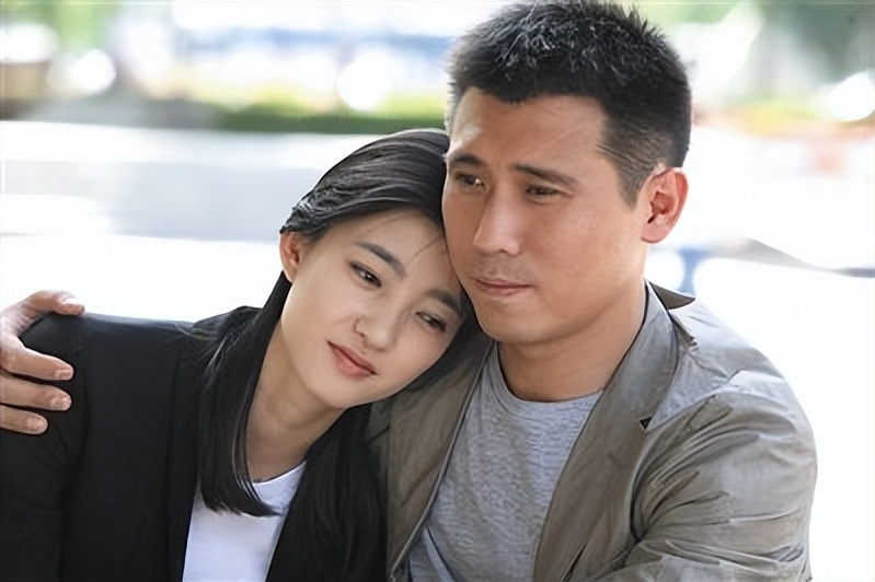 回顾演员李乃文与颜丙燕意难平49岁婚姻成谜如今怎样了