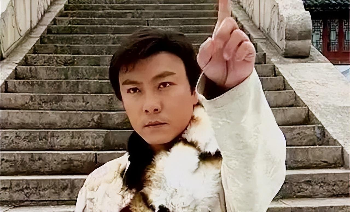 朱元璋想杀沈万三指着猪蹄问这道菜叫啥沈回答3字保住性命