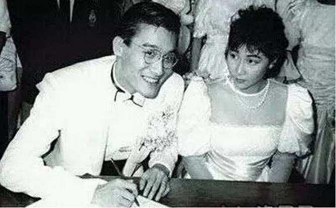 回顾梁家辉风光背后是对妻女的愧疚支持14岁女儿恋爱不怕吃亏