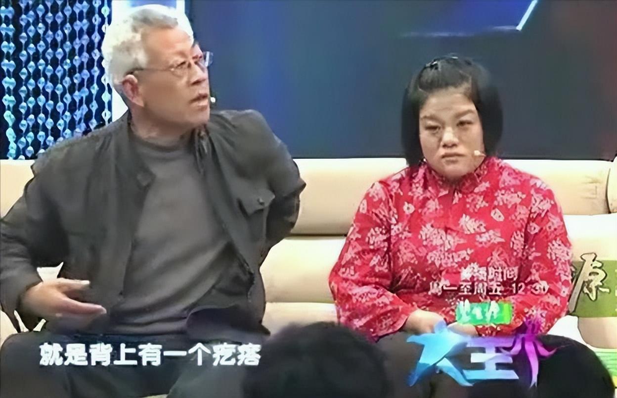 回顾山楂妹刚出生被抛弃养父母借债将她养大走红后父母来认亲
