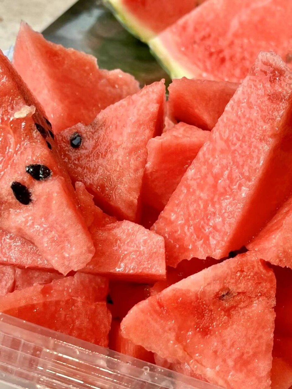 黑美人西瓜图片  91黑美人西瓜,如同夏日里的一颗璀璨明珠91,散发