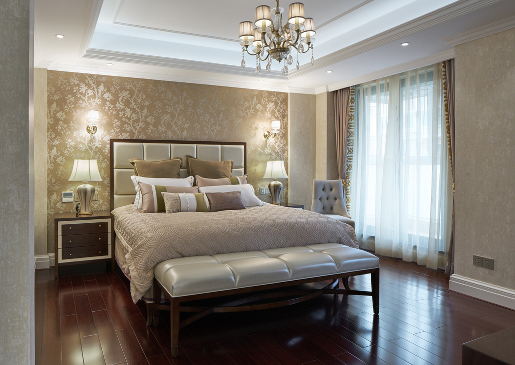 简欧风格卧室设计,缔造悠然自得的写意空间  本案在古典欧式的基础上