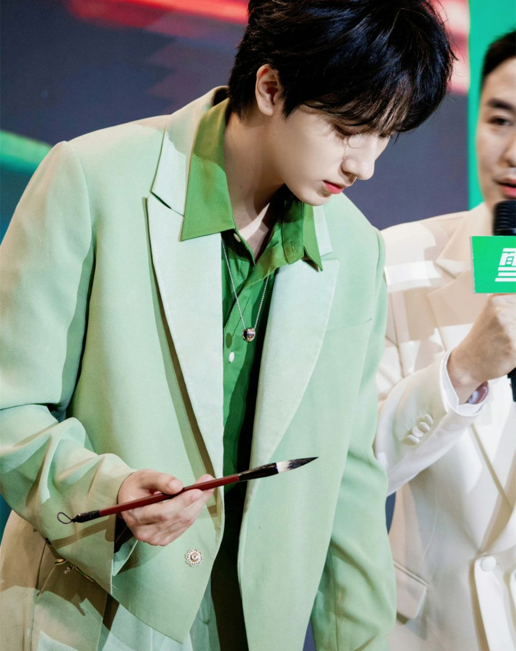 李宏毅工作室被曝"鬼畜"画风?粉丝笑哭:是怕我们太爱他吗?