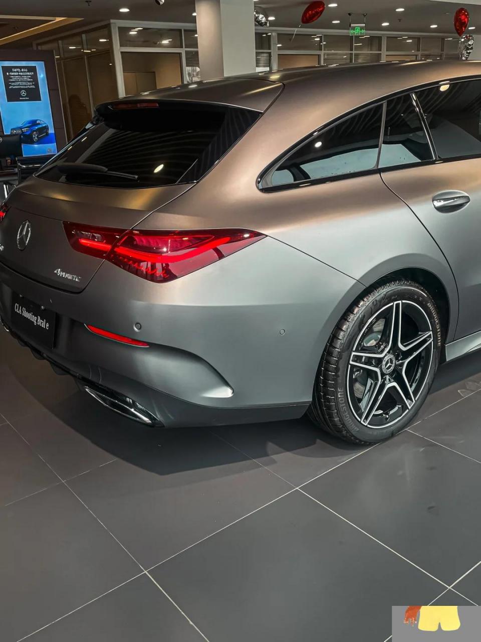 你可以相信他的魅力 cla260 4matic五门猎跑车 刚进展厅,我就迫不及待