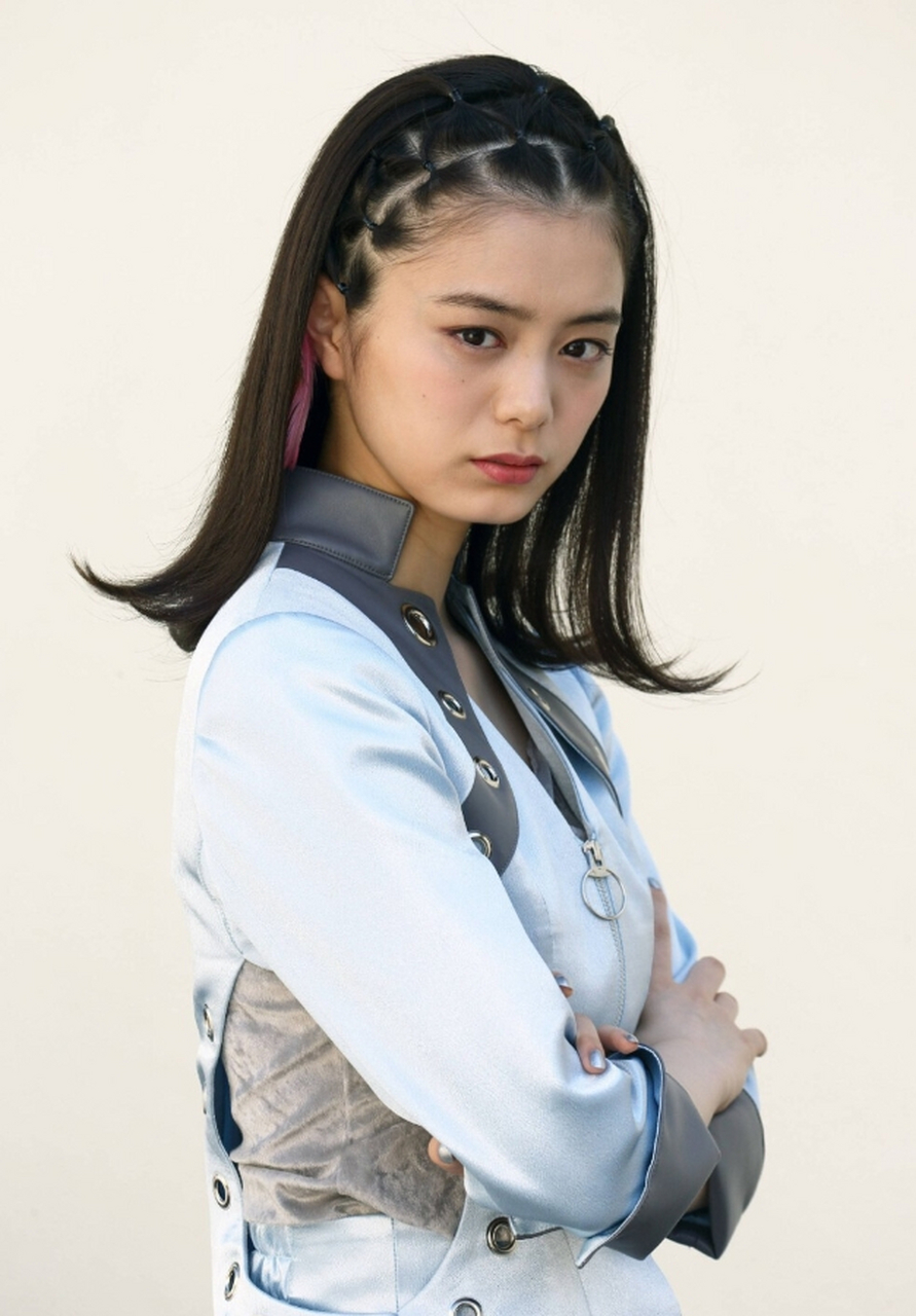 二次元集结号#  《假面骑士时王》时劫者奥拉饰演者,绀野彩夏.