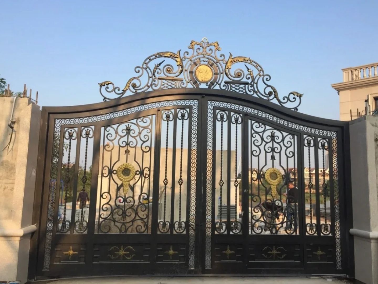 农村最好看的围墙护栏艺术