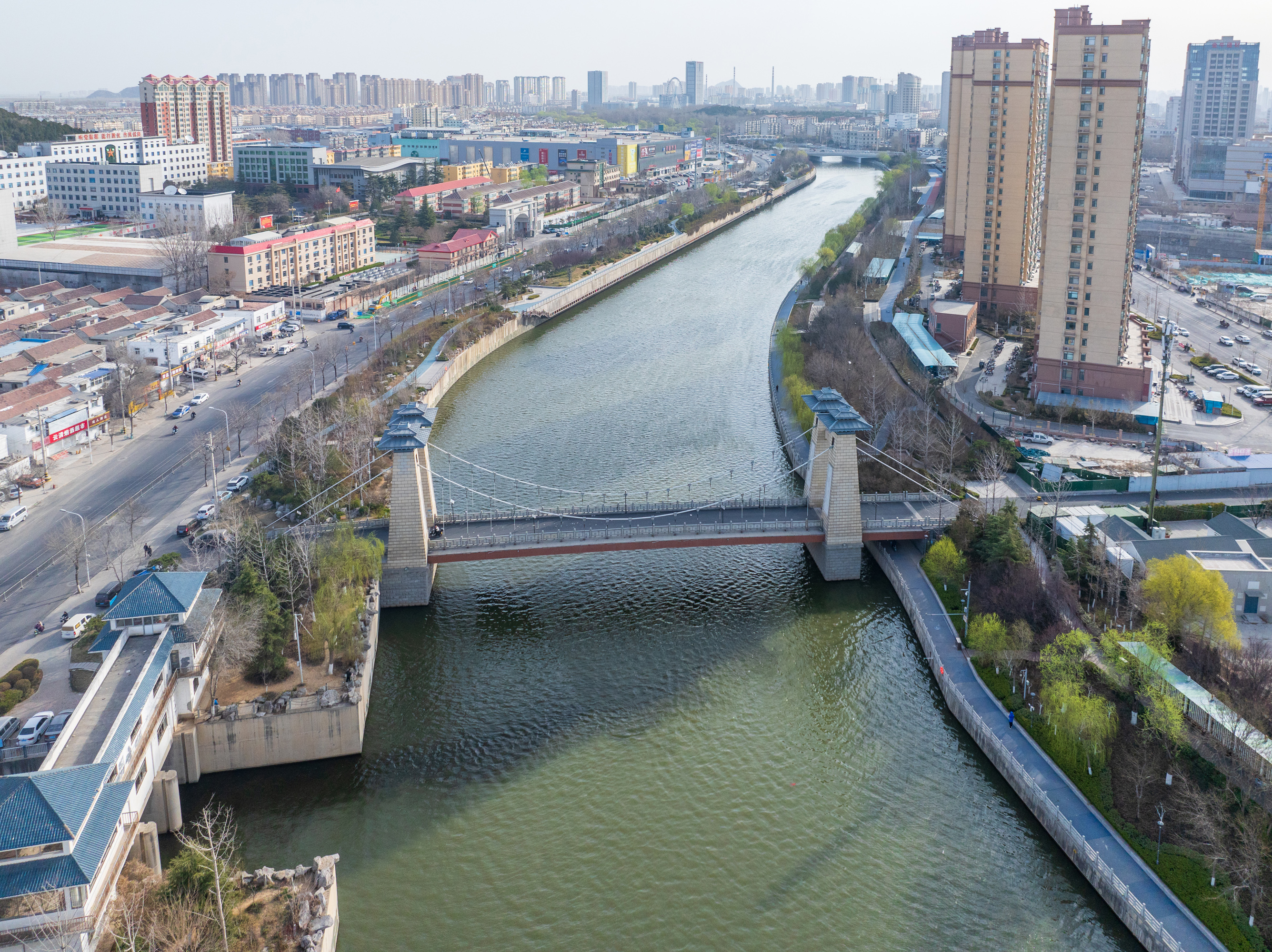 风景秀丽的济南小清河,市民休闲游玩的好去处