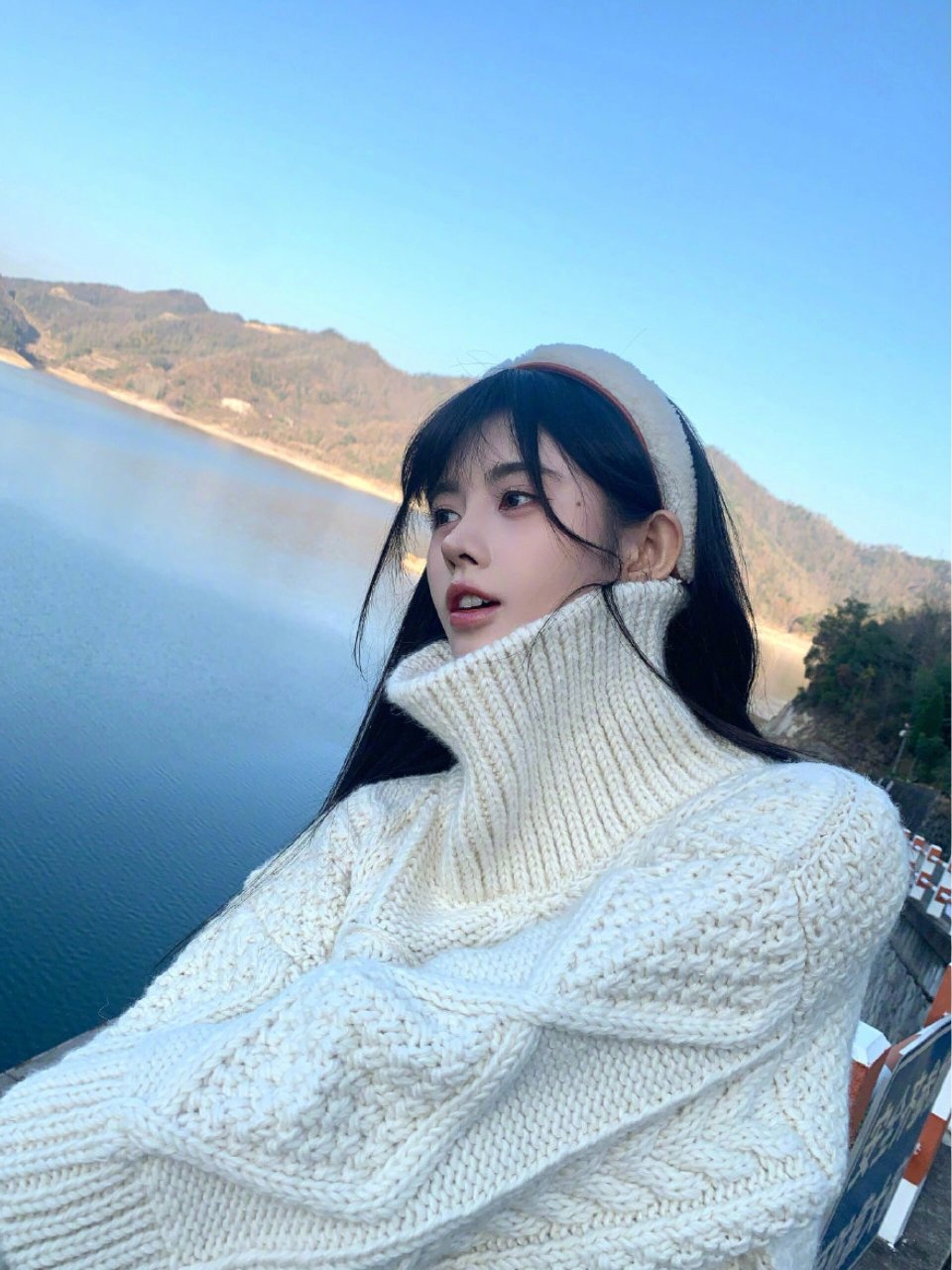 鞠姐内娱第一女爱豆一点都不夸张  我发现鞠姐真的是神女啊,论脸内娱