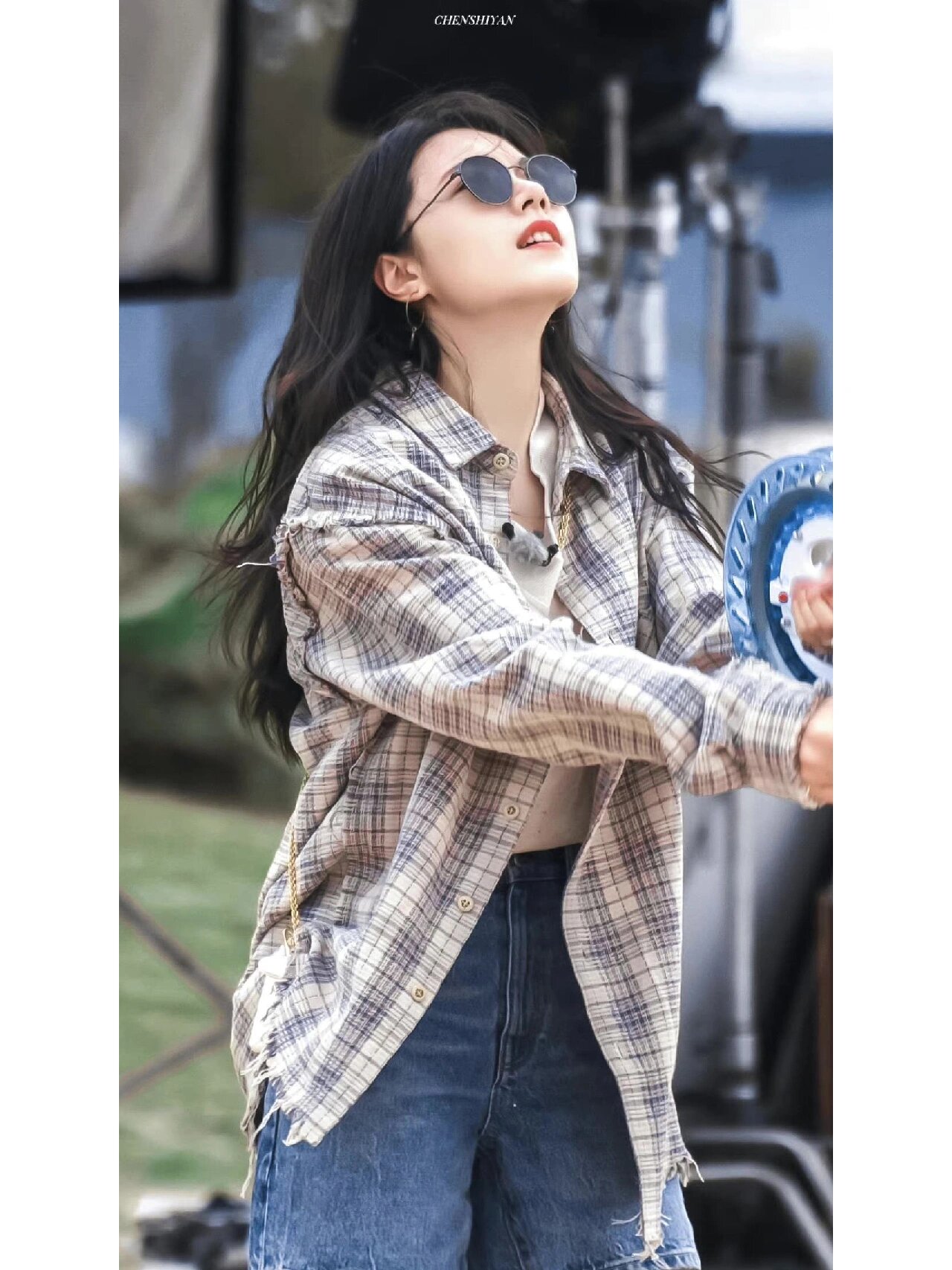 [庆祝]我感觉用了这个壁纸,我的手机都瞬间变得高大上了呢!