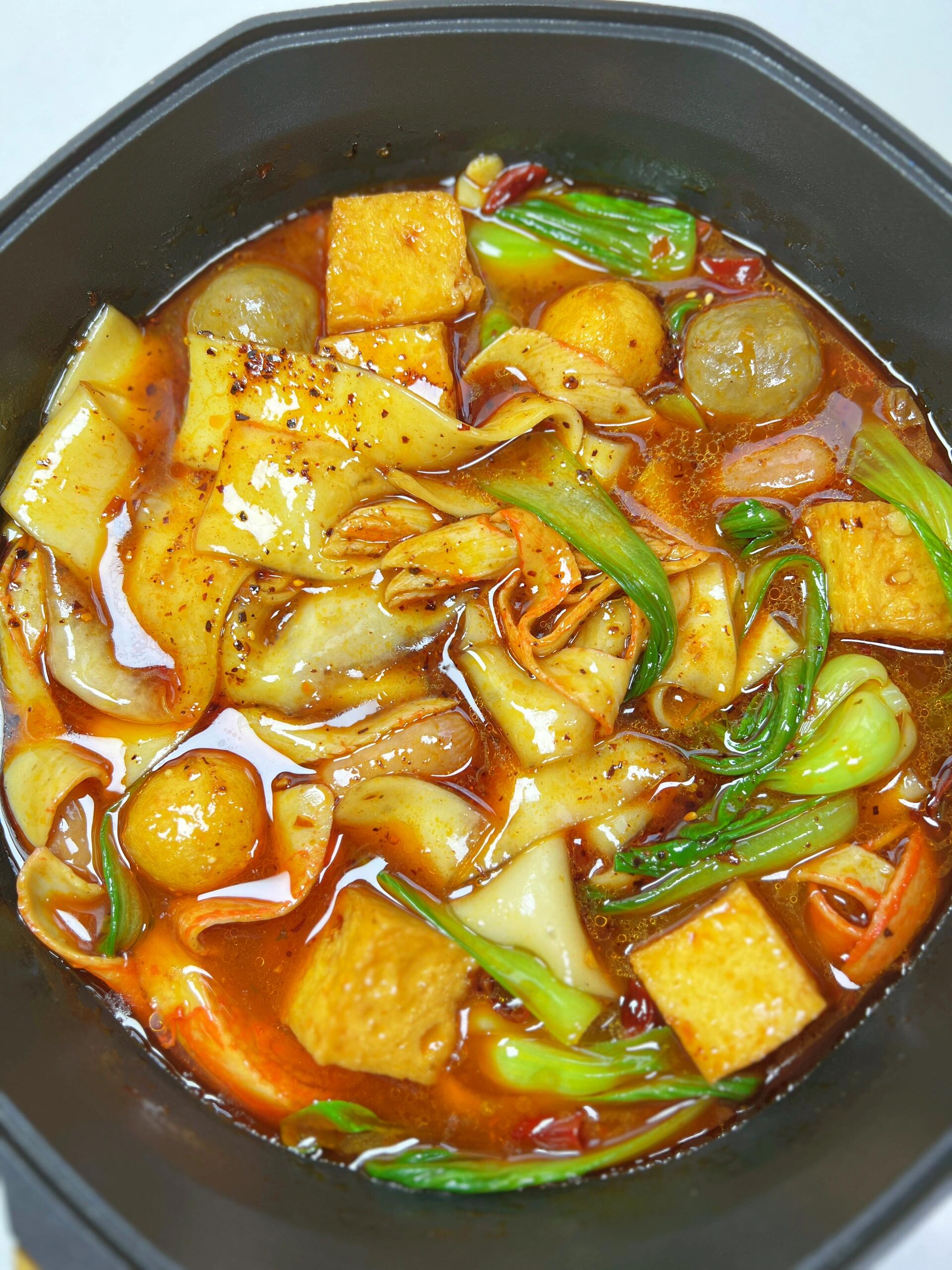 麻麻辣辣,软糯q弹, 放上喜欢的配菜