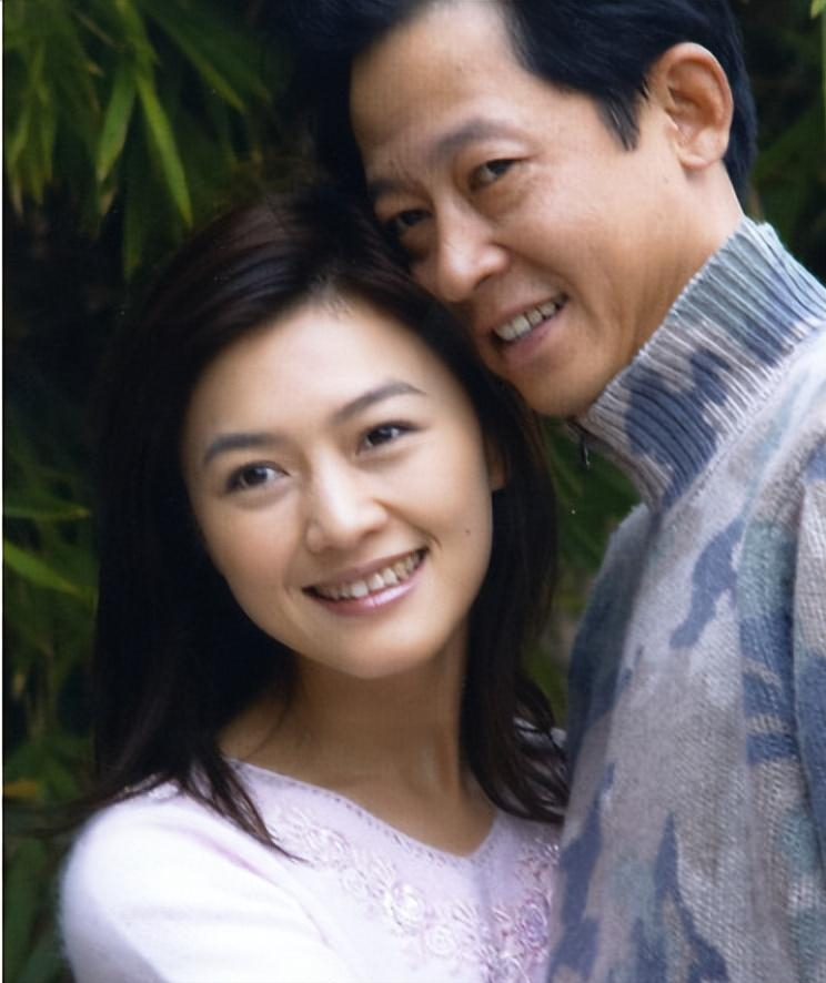 曾是陆毅前女友丈夫狱中离世留下130亿遗产她却选择重新拍戏