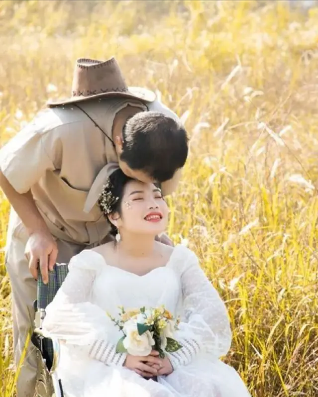 回顾6年前带着绝症女友穷游全国的男人有了令人暖心的结果