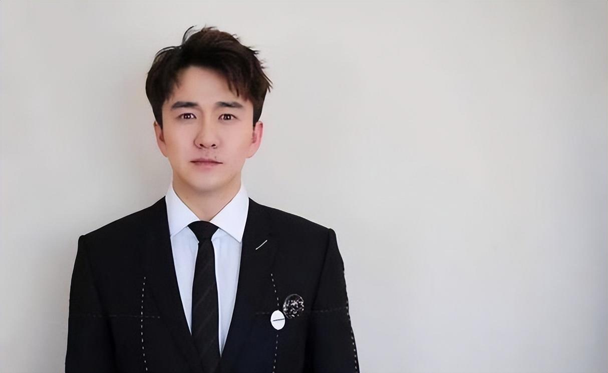 回顾曾经的翟天临代表着实力派演员如今却查无此人