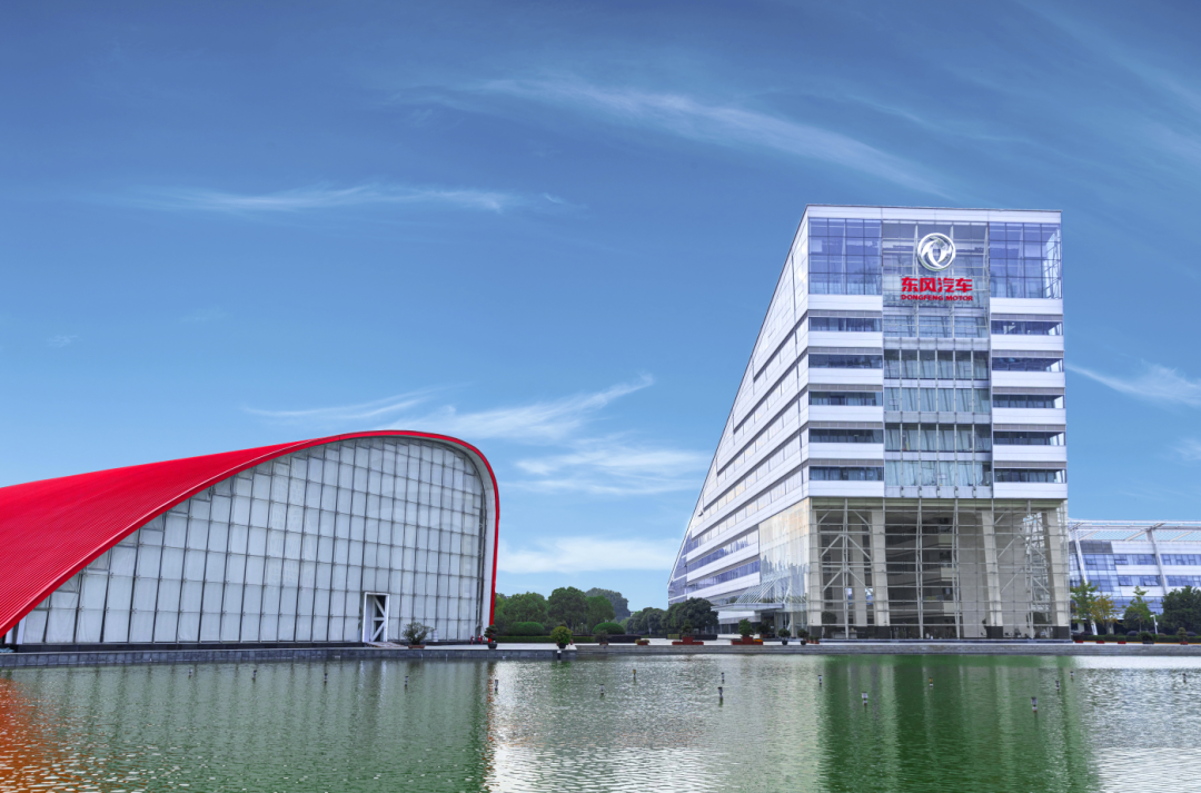 东风汽车集团:柳暗花明