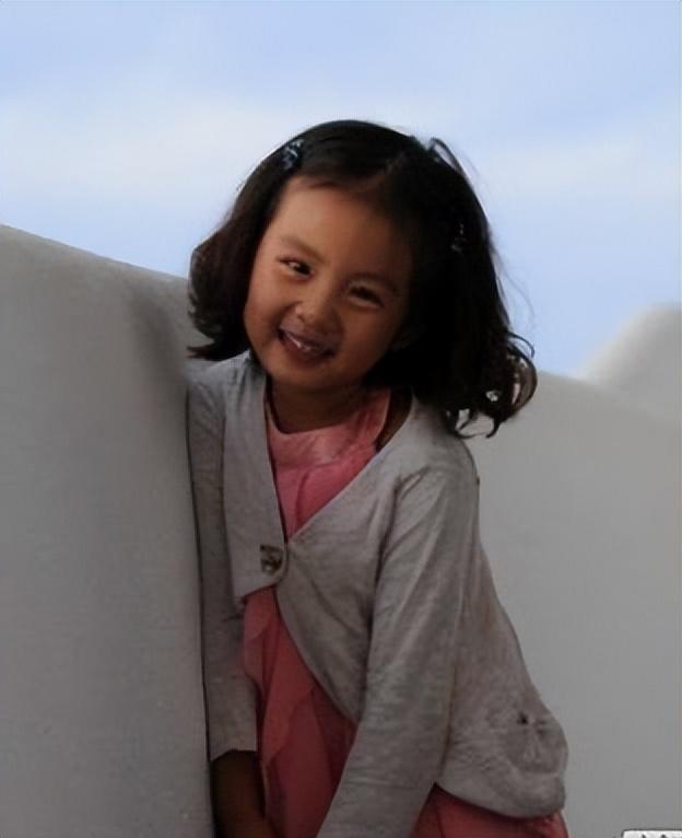 回顾黄磊娶学生孙莉婚后连生三胎如今儿子令他苦恼