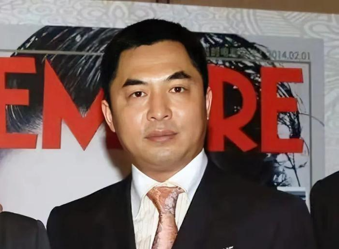 原天上人间老板覃辉在美落网承认三罪驱逐命运难逃