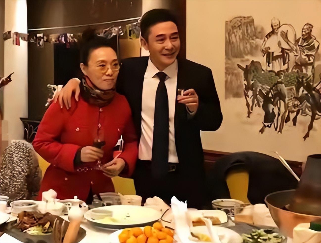 就在今年清明之时,吴琼携阮巡赶回了芜湖进行祭祖.