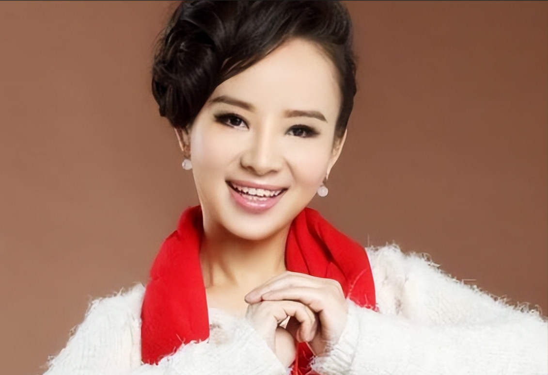 回顾歌手刘赛24岁走红倒贴2套房嫁到河南农村被丈夫宠成宝