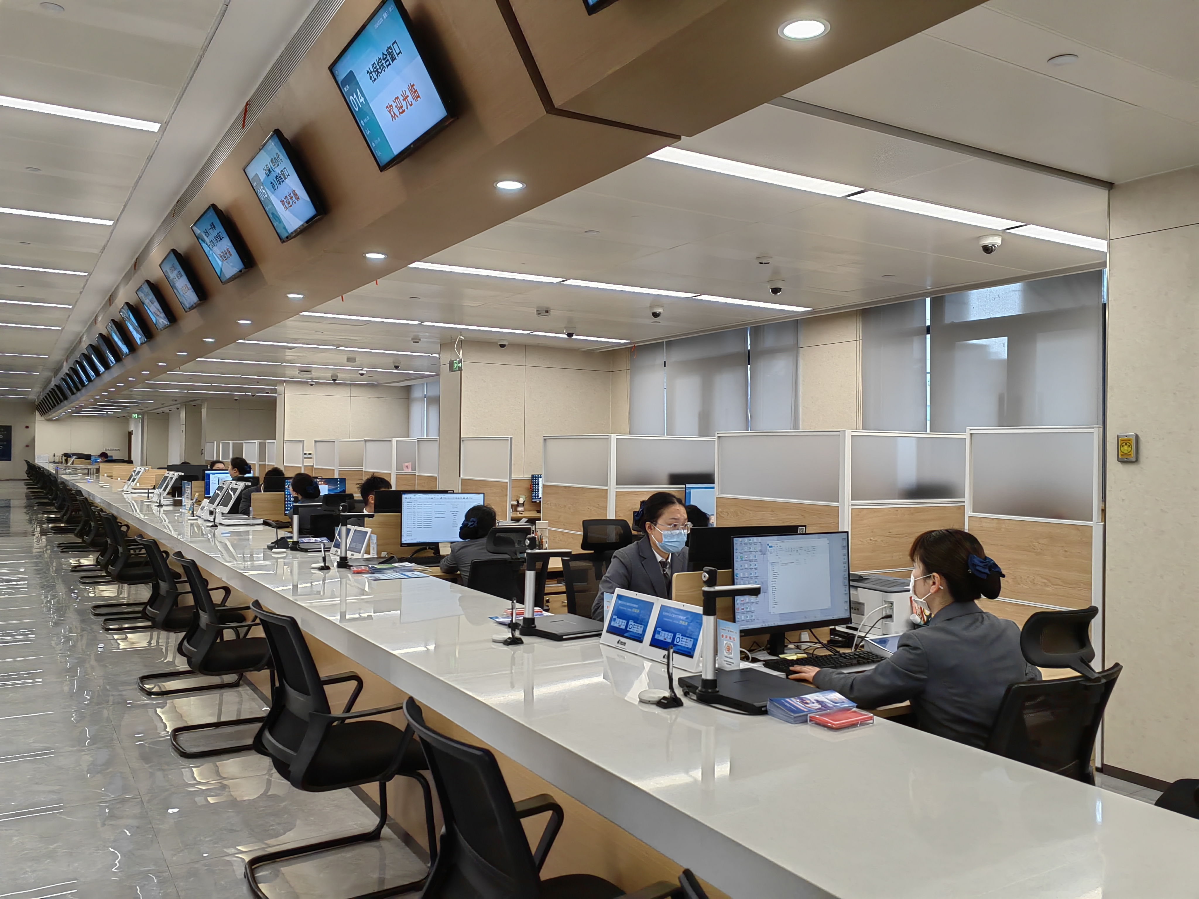 长江新区政务服务中心以"双评议"促改革 为政务服务赋能增效