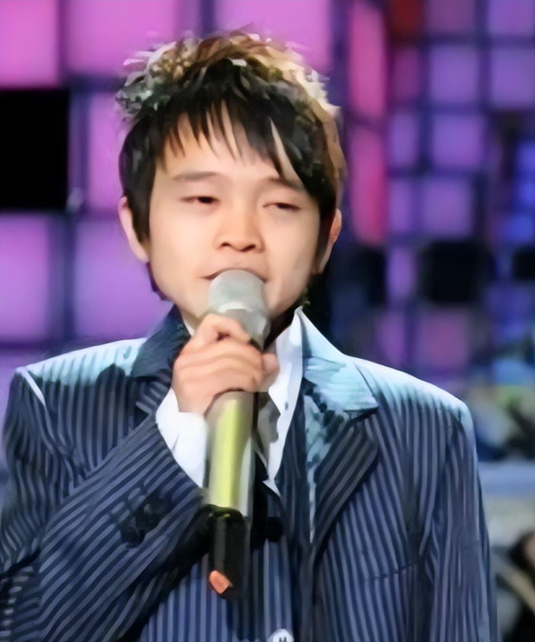 回顾朱洁身高不到1米3却被老公宠成小公主不敢生孩子成遗憾