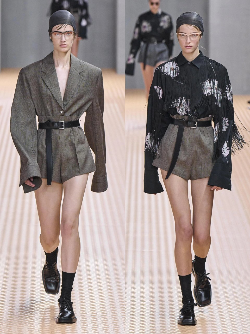 prada  春夏系列  这场春夏女装时装秀肯定非常精彩 流动的"建筑感"