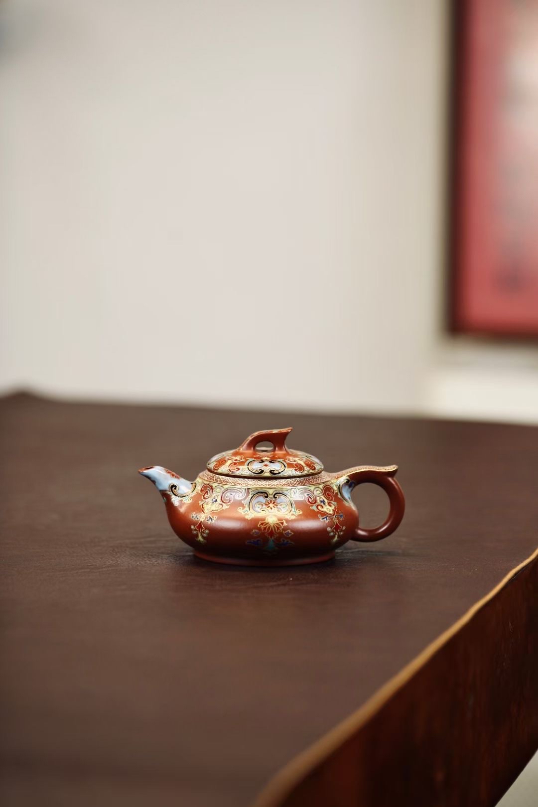 有壶友在煮壶之后发现壶盖和壶身上出现了一道若隐若现的印记,他担心