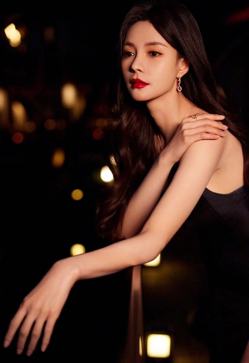 沈梦辰身材管理#沈梦辰头很小,身高绝对170 ,身材比例很好,在美女