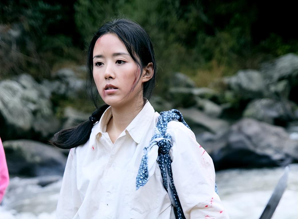 回顾演员颜丹晨我这辈子正确的决定就是44岁为小丈夫生儿子