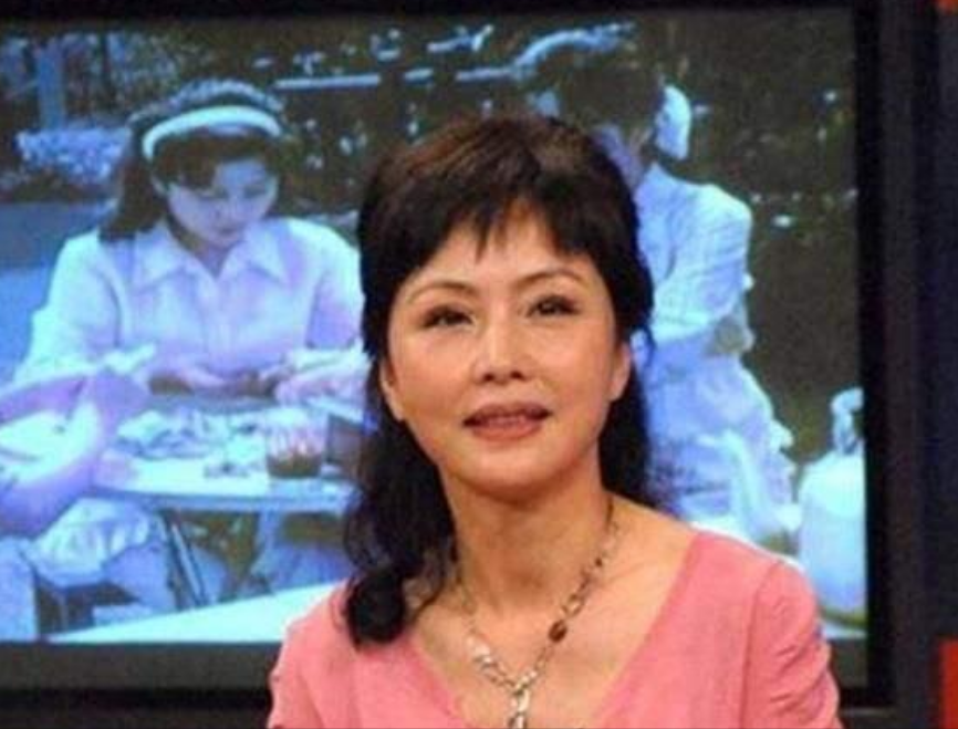 回顾演员赵娜一婚嫁祝延平二婚嫁杜志国如今66岁单身一人