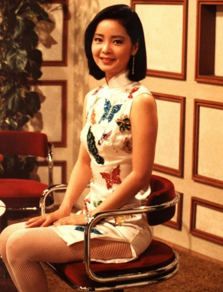 回顾歌手邓丽君去世27年男友保罗再婚生子弟弟的坚持让人感动