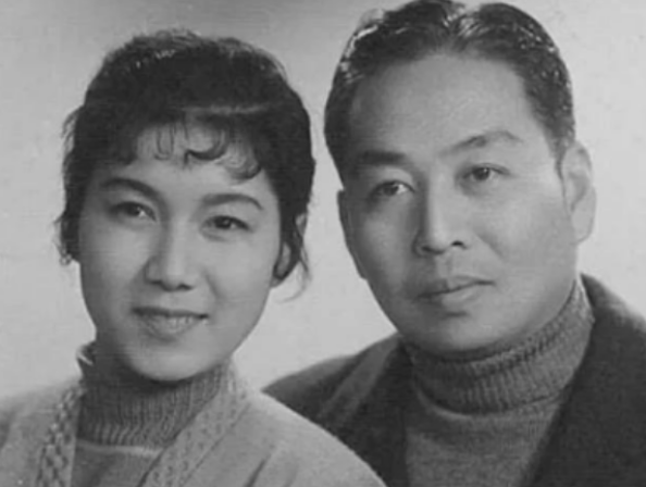 回顾赵丽蓉:经历改嫁丧女,60岁才上春晚,因一句话帮警方破案